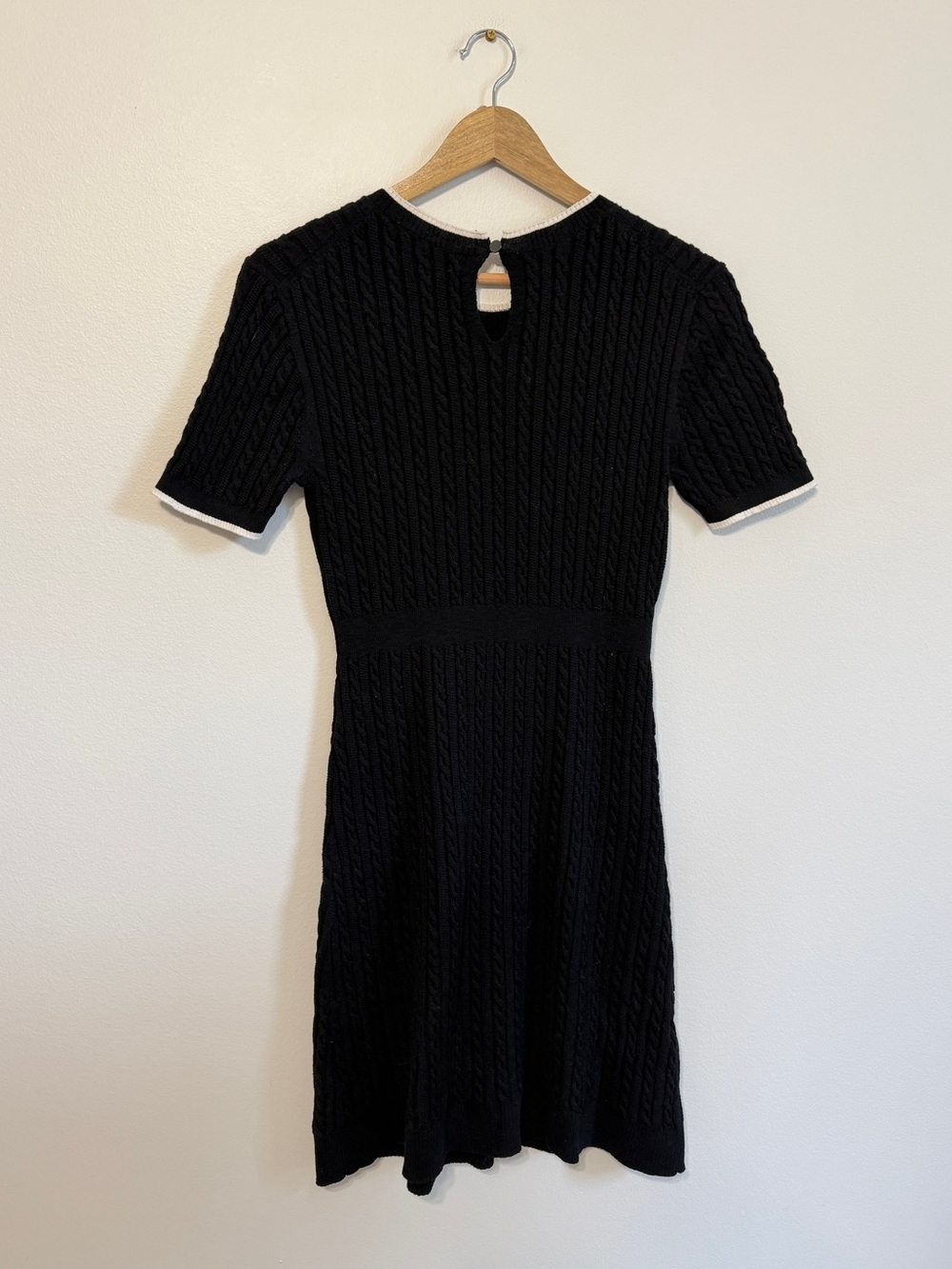 J. CREW Cable Knit Sweater Dress Short Sleeve Size Small Black & White NEW NWOT - Picture 6 of 10